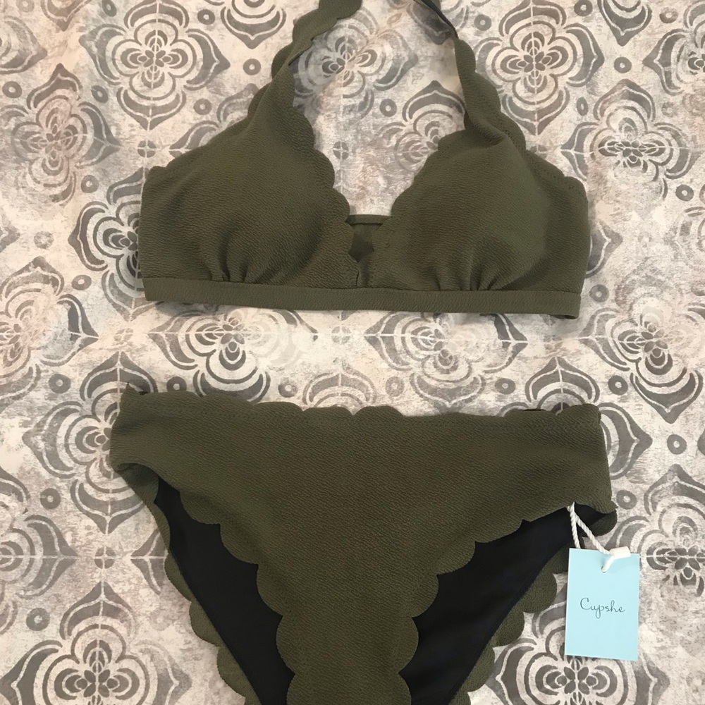 Cupshe Swimsuit
